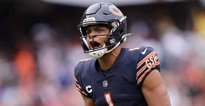 The Bears would be so stupid to trade Justin Fields instead of the No. 1 draft pick