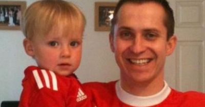 Liverpool fan set to run from London to Paris run in memory of his son who died aged 6