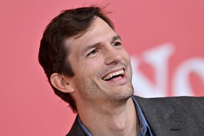 Ashton Kutcher doesn't care if critics pan his movies. He's a 'surprisingly' good VC investor