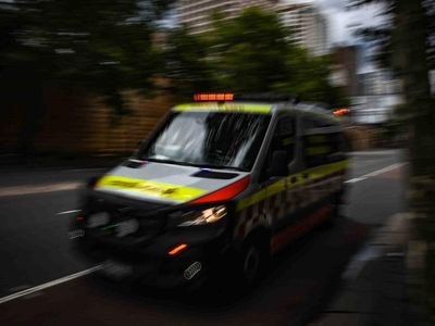 Free CPR lessons as ambos promise pre-election fury