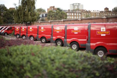 Fresh Royal Mail strikes loom in bitter pay row