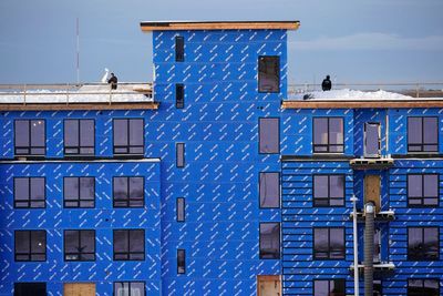 Average long-term US mortgage rate jumps to 6.32% this week