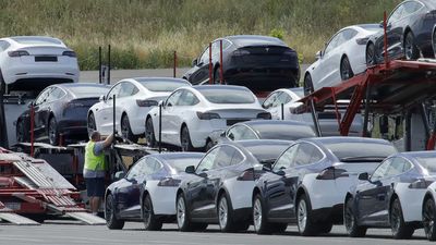 Tesla recalls nearly 363,000 cars with 'Full Self-Driving' to fix flaws in behavior