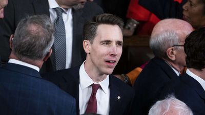 Josh Hawley's Social Media Ban Will Make Kids More Depressed