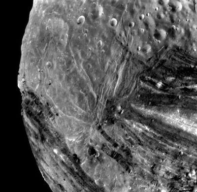 75 Years Ago, an Astronomer Found the Weirdest Moon in the Solar System
