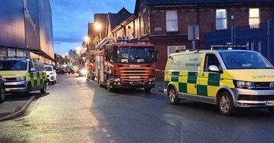 Huge cordon as man on roof in stand off with police