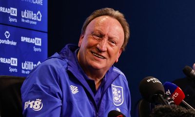 Neil Warnock: ‘You’d have to be an idiot to come here – but I am’