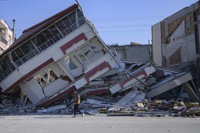 Ten deadliest quakes of the past 100 years