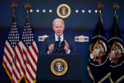 Spy balloon – live: Biden says ‘nothing suggests’ three shot-down UFOs tied to China
