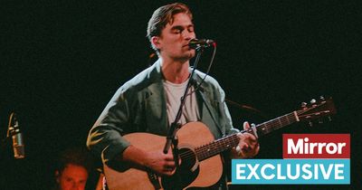 Rhys Lewis silences fans with mesmerising vocal talent before proposal at London gig