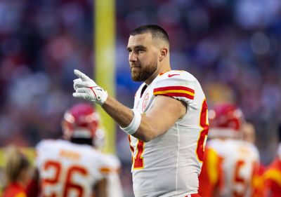 Chiefs TE Travis Kelce hosting ‘Saturday Night Live’ in March