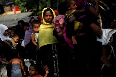 Alarm grows over WFP plan to cut food aid for Rohingya refugees