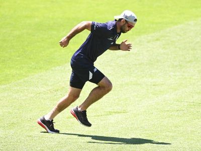 Glenn Maxwell back in action after freak accident