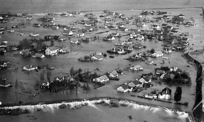 Weatherwatch: odds shortening on repeat of disastrous 1953 North Sea flood