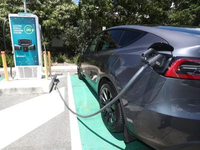 Electric vehicle tax hearing recharges political row