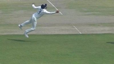 Watch: KL Rahul's stunning catch brings up 250th Test wicket for Ravindra Jadeja