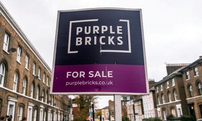 Purplebricks issues profit warning and puts itself on the market