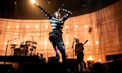 Yungblud review – pyrotechnic pop-punk straddles tenderness and rock-star cliche