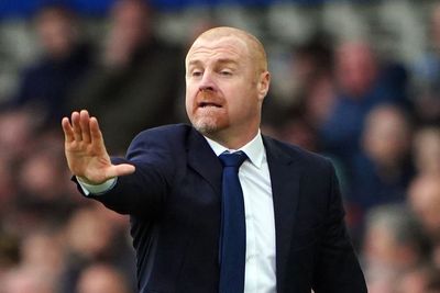 Sean Dyche challenges Everton to work ‘hard and smart’ in relegation battle