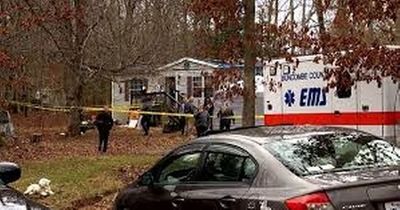 Man kept his girlfriend's body in house for days after shooting her dead