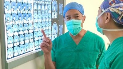 Inside the Sydney disciplinary hearings of neurosurgeon Charlie Teo