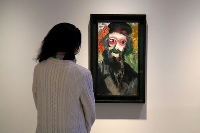 Chagall painting stolen by Nazis on display in New York after sale