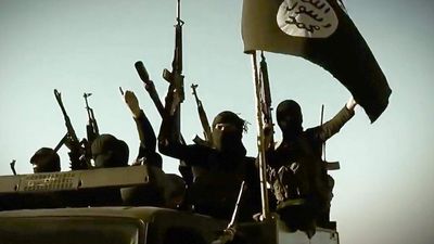 US, Kurdish soldiers kill senior Islamic State commander, IS gunmen kill 53 in Syria