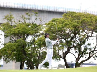 Flynn sizzles as Guan and Gale share TPS Sydney lead