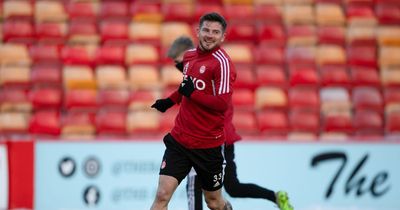 Matty Kennedy believes Aberdeen have closed Old Firm gap as he praises Barry Robson's Pittodrie impact