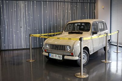 Slovenia's ex-president raises 60,000 euros from sale of his old Renault 4
