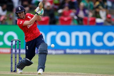 England edge India despite Thakur's career-best haul at T20 World Cup