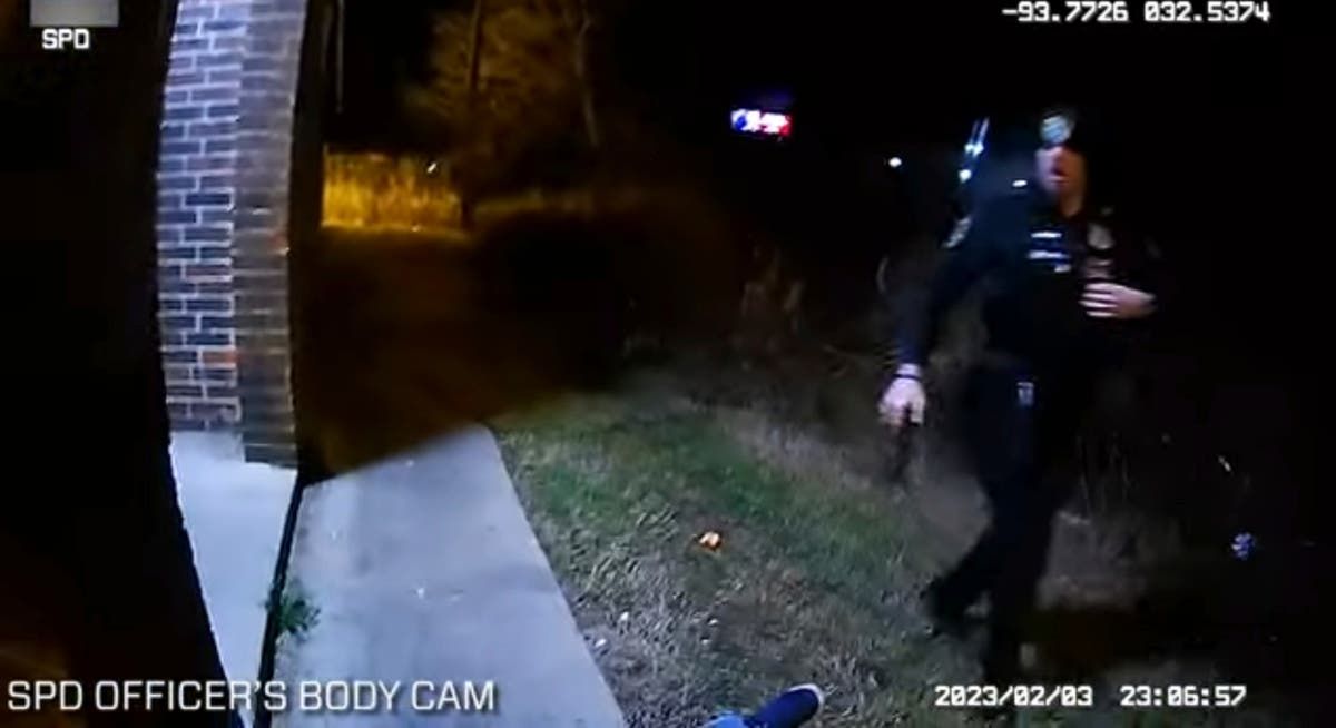 Bodycam video shows Louisiana police officer begging…