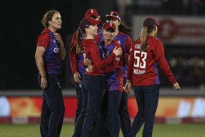 Nat Sciver-Brunt half-century leads England to T20 World Cup win over India