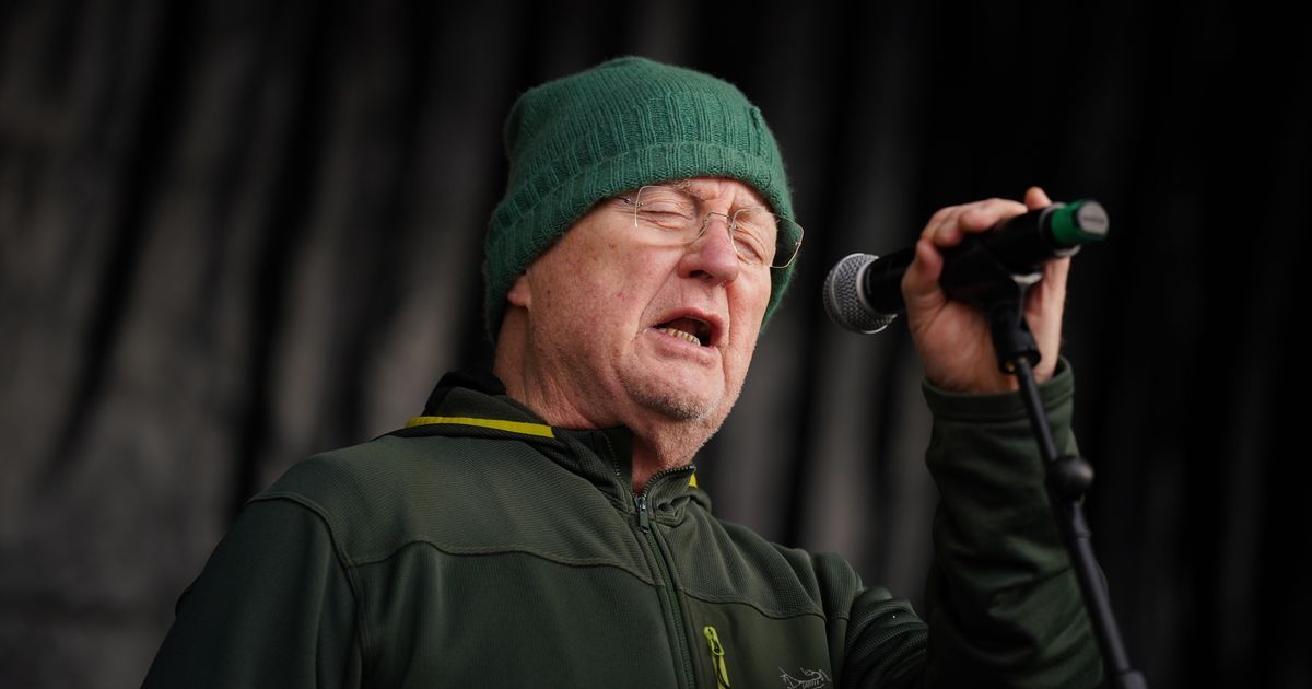 Christy Moore joins Ireland For All protest as…