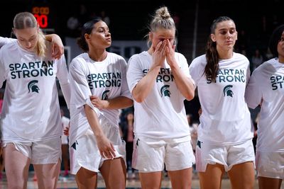 Spartans pregame ceremony honors 3 killed in campus shooting