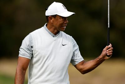 Woods fires impressive 67 at Riviera