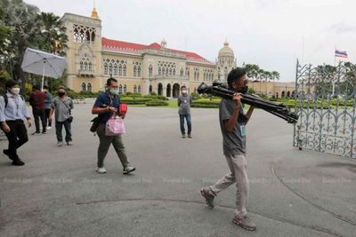 Journalists union urges end to culture of chronic overworking