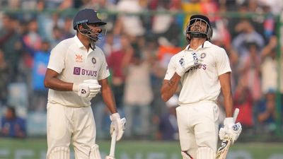 Rahul Dravid: Partnership between Axar Patel and R Ashwin was game changing