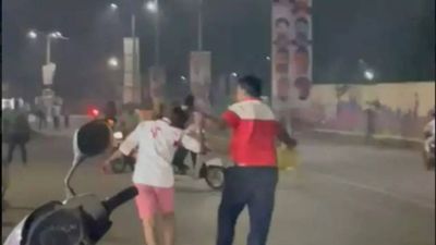 47-year-old shopkeeper attacks minor girl with knife in Raipur, drags her on road