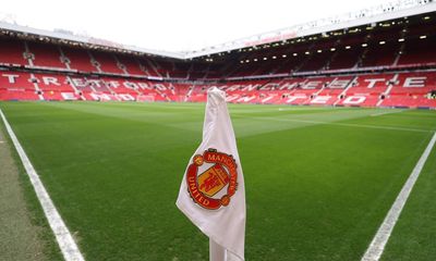Manchester United supporters’ group voices concerns over Qatari bid for club