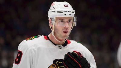 Blackhawks’ Jonathan Toews Reveals He’s Dealing With Long COVID