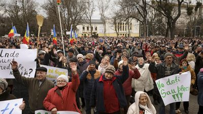 Pro-Russia protesters take to streets in Moldova to denounce new government
