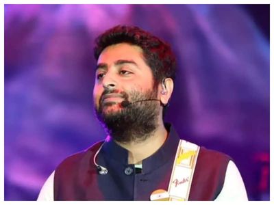 Arijit Singh breaks his silence over the 'Gerua' controversy for the first time; here's what the singer had to say!