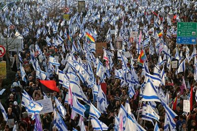 Israelis rally against judicial reform bill ahead of vote