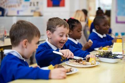 Sadiq Khan calls for London’s free school meals scheme to be expanded across whole country