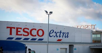 Tesco workers to receive 7% pay increase after union talks