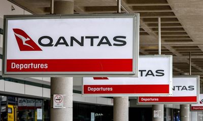 Upholding Qantas’s decision to sack staff would weaken workplace rights, union warns