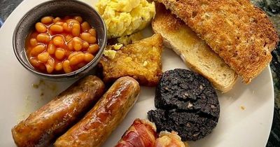 Man flies to Spain and gets full English breakfast for almost the same cost as UK meal