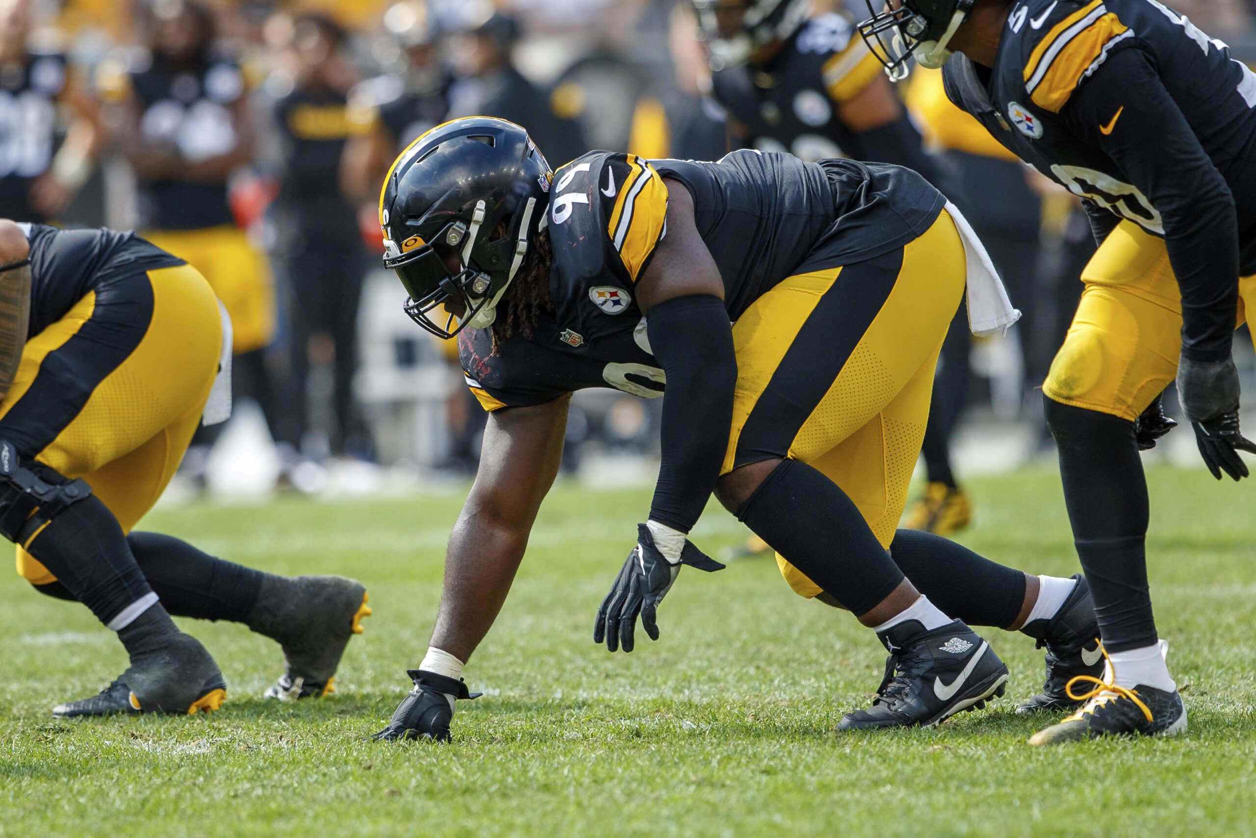Steelers DT Larry Ogunjobi credits teammates for…