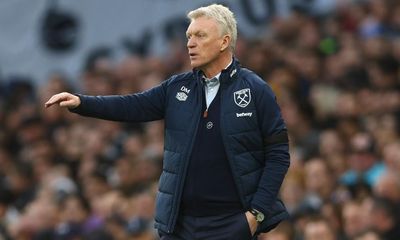 David Moyes could survive as West Ham struggle to find replacement